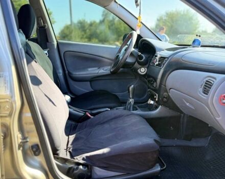 Бежевый Ниссан Альмера, объемом двигателя 1.5 л и пробегом 312 тыс. км за 2600 $, фото 5 на Automoto.ua