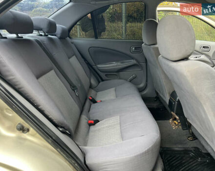 Бежевый Ниссан Альмера, объемом двигателя 1.77 л и пробегом 180 тыс. км за 2700 $, фото 16 на Automoto.ua