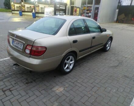 Бежевый Ниссан Альмера, объемом двигателя 1.5 л и пробегом 215 тыс. км за 3200 $, фото 4 на Automoto.ua