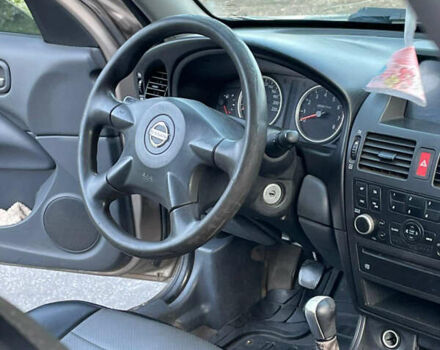 Бежевый Ниссан Альмера, объемом двигателя 1.5 л и пробегом 250 тыс. км за 4300 $, фото 13 на Automoto.ua