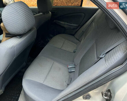 Бежевий Ніссан Альмера, об'ємом двигуна 1.6 л та пробігом 315 тис. км за 4290 $, фото 18 на Automoto.ua