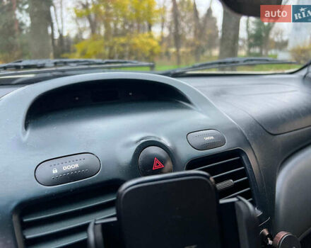 Бежевий Ніссан Альмера, об'ємом двигуна 1.6 л та пробігом 315 тис. км за 4290 $, фото 15 на Automoto.ua