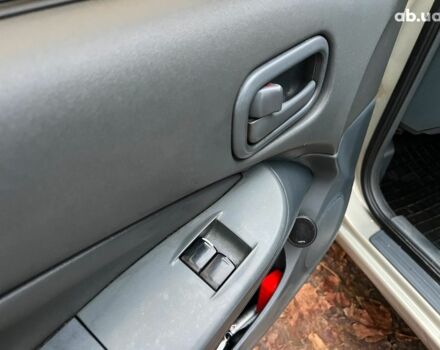 Бежевий Ніссан Альмера, об'ємом двигуна 1.6 л та пробігом 315 тис. км за 4290 $, фото 9 на Automoto.ua