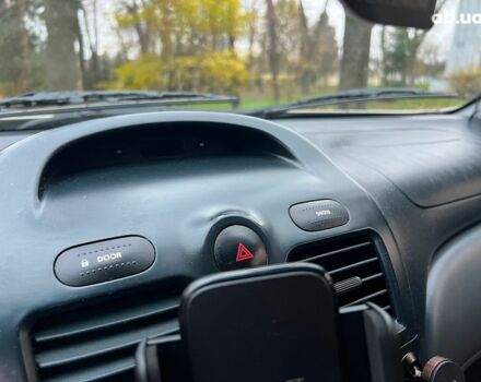 Бежевий Ніссан Альмера, об'ємом двигуна 1.6 л та пробігом 315 тис. км за 4290 $, фото 15 на Automoto.ua