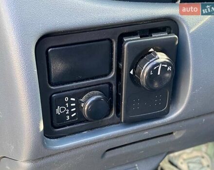 Бежевый Ниссан Альмера, объемом двигателя 1.6 л и пробегом 248 тыс. км за 3990 $, фото 22 на Automoto.ua