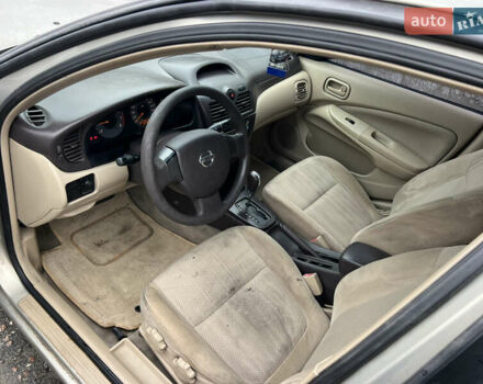 Бежевый Ниссан Альмера, объемом двигателя 1.6 л и пробегом 200 тыс. км за 3400 $, фото 15 на Automoto.ua