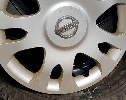 Бежевый Ниссан Альмера, объемом двигателя 1.6 л и пробегом 61 тыс. км за 6700 $, фото 13 на Automoto.ua