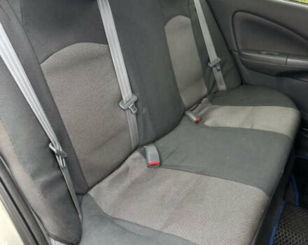 Бежевий Ніссан Альмера, об'ємом двигуна 1.6 л та пробігом 226 тис. км за 4300 $, фото 26 на Automoto.ua