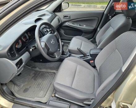 Бежевый Ниссан Альмера, объемом двигателя 1.6 л и пробегом 75 тыс. км за 4500 $, фото 10 на Automoto.ua