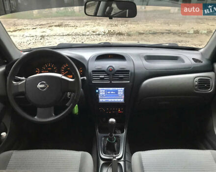 Бежевый Ниссан Альмера, объемом двигателя 1.6 л и пробегом 118 тыс. км за 4950 $, фото 7 на Automoto.ua