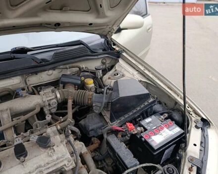Бежевий Ніссан Альмера, об'ємом двигуна 1.6 л та пробігом 290 тис. км за 4100 $, фото 14 на Automoto.ua