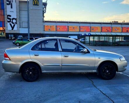 Бежевый Ниссан Альмера, объемом двигателя 1.6 л и пробегом 250 тыс. км за 3600 $, фото 6 на Automoto.ua