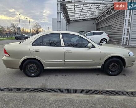 Бежевый Ниссан Альмера, объемом двигателя 1.6 л и пробегом 75 тыс. км за 4500 $, фото 2 на Automoto.ua