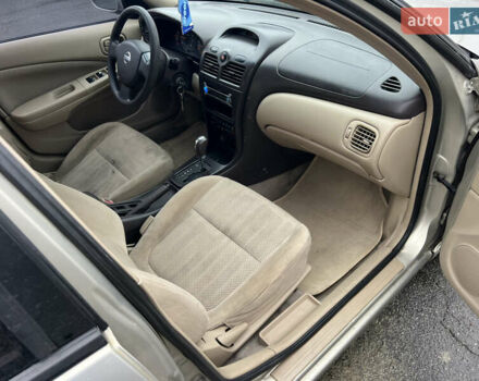 Бежевый Ниссан Альмера, объемом двигателя 1.6 л и пробегом 200 тыс. км за 3400 $, фото 10 на Automoto.ua