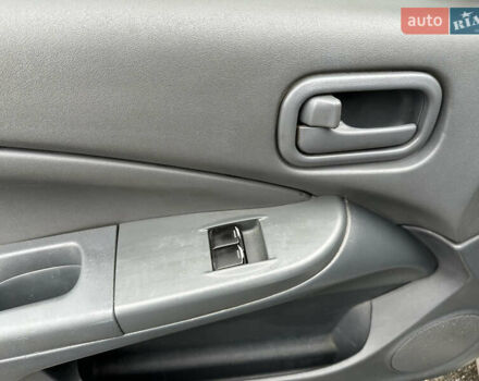 Бежевий Ніссан Альмера, об'ємом двигуна 1.6 л та пробігом 226 тис. км за 4300 $, фото 18 на Automoto.ua