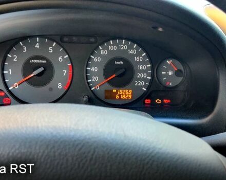 Бежевый Ниссан Альмера, объемом двигателя 1.6 л и пробегом 61 тыс. км за 6700 $, фото 9 на Automoto.ua