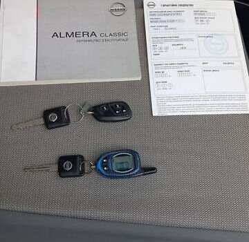 Бежевий Ніссан Альмера, об'ємом двигуна 1.6 л та пробігом 160 тис. км за 5400 $, фото 9 на Automoto.ua