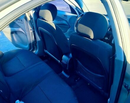 Бежевый Ниссан Альмера, объемом двигателя 1.6 л и пробегом 424 тыс. км за 4500 $, фото 9 на Automoto.ua