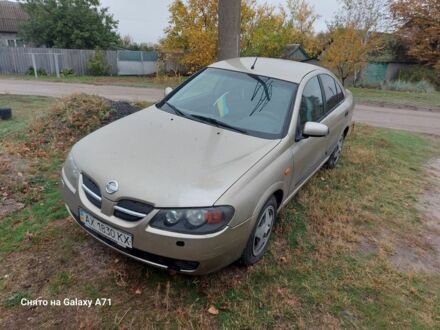 Бежевый Ниссан Альмера, объемом двигателя 1.5 л и пробегом 150 тыс. км за 2200 $, фото 1 на Automoto.ua