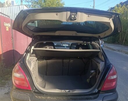 Черный Ниссан Альмера, объемом двигателя 2.2 л и пробегом 350 тыс. км за 2700 $, фото 6 на Automoto.ua