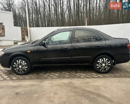 Черный Ниссан Альмера, объемом двигателя 1.77 л и пробегом 203 тыс. км за 3200 $, фото 6 на Automoto.ua