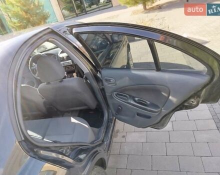 Черный Ниссан Альмера, объемом двигателя 1.5 л и пробегом 269 тыс. км за 2550 $, фото 17 на Automoto.ua