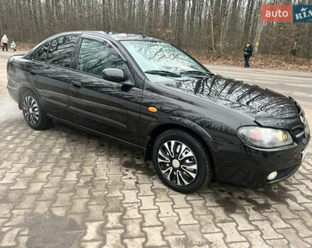Черный Ниссан Альмера, объемом двигателя 1.77 л и пробегом 203 тыс. км за 3200 $, фото 4 на Automoto.ua