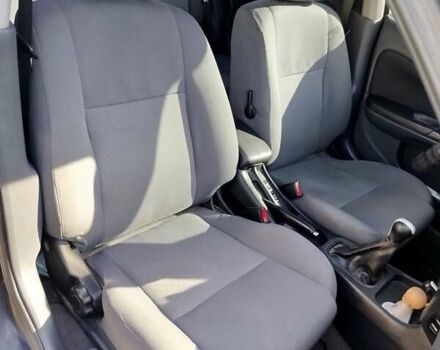 Черный Ниссан Альмера, объемом двигателя 1.5 л и пробегом 269 тыс. км за 2550 $, фото 21 на Automoto.ua