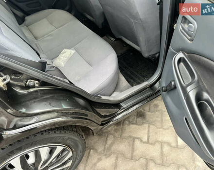 Черный Ниссан Альмера, объемом двигателя 1.77 л и пробегом 203 тыс. км за 3200 $, фото 22 на Automoto.ua