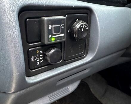 Чорний Ніссан Альмера, об'ємом двигуна 1.6 л та пробігом 245 тис. км за 4600 $, фото 12 на Automoto.ua