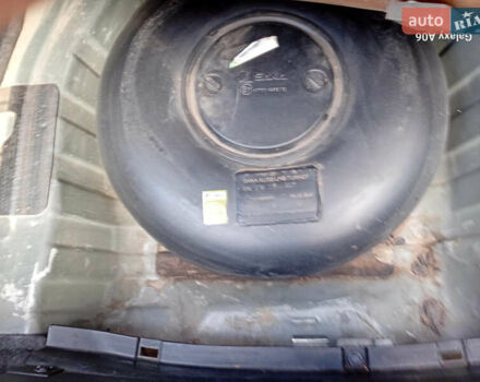 Черный Ниссан Альмера, объемом двигателя 1.6 л и пробегом 185 тыс. км за 4500 $, фото 105 на Automoto.ua