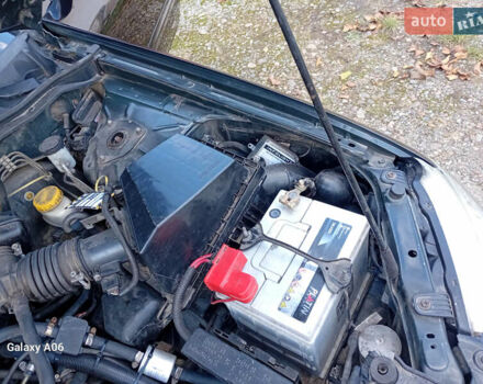 Черный Ниссан Альмера, объемом двигателя 1.6 л и пробегом 185 тыс. км за 4500 $, фото 85 на Automoto.ua