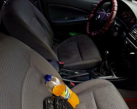 Черный Ниссан Альмера, объемом двигателя 1.6 л и пробегом 224 тыс. км за 3300 $, фото 3 на Automoto.ua