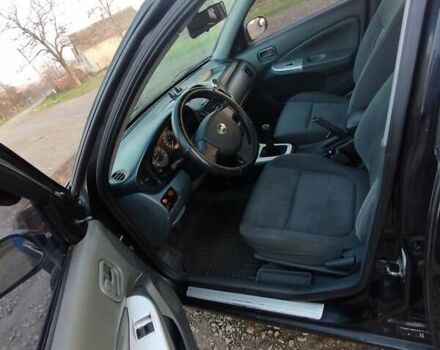 Черный Ниссан Альмера, объемом двигателя 1.6 л и пробегом 244 тыс. км за 4500 $, фото 51 на Automoto.ua