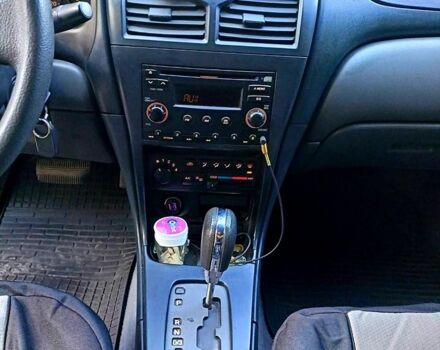 Чорний Ніссан Альмера, об'ємом двигуна 1.6 л та пробігом 300 тис. км за 3700 $, фото 1 на Automoto.ua