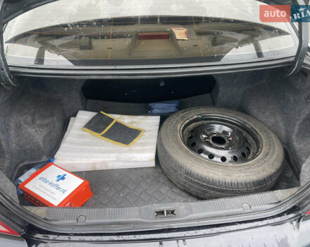 Черный Ниссан Альмера, объемом двигателя 1.6 л и пробегом 206 тыс. км за 4600 $, фото 6 на Automoto.ua