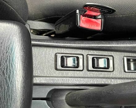 Черный Ниссан Альмера, объемом двигателя 1.6 л и пробегом 203 тыс. км за 5990 $, фото 20 на Automoto.ua