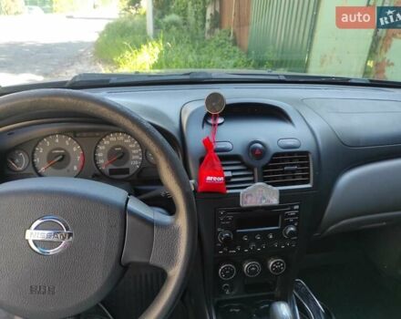 Черный Ниссан Альмера, объемом двигателя 1.6 л и пробегом 225 тыс. км за 5200 $, фото 7 на Automoto.ua