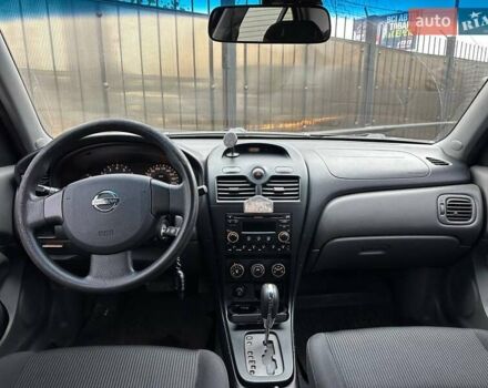 Черный Ниссан Альмера, объемом двигателя 1.6 л и пробегом 221 тыс. км за 5690 $, фото 8 на Automoto.ua