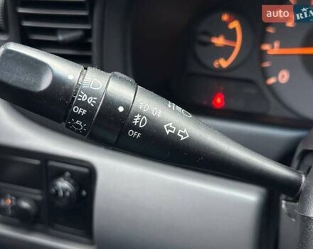 Черный Ниссан Альмера, объемом двигателя 1.6 л и пробегом 221 тыс. км за 5690 $, фото 17 на Automoto.ua