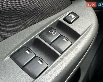 Черный Ниссан Альмера, объемом двигателя 1.6 л и пробегом 221 тыс. км за 5690 $, фото 16 на Automoto.ua