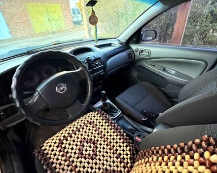 Черный Ниссан Альмера, объемом двигателя 1.6 л и пробегом 212 тыс. км за 5300 $, фото 3 на Automoto.ua