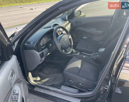 Черный Ниссан Альмера, объемом двигателя 1.6 л и пробегом 242 тыс. км за 5000 $, фото 12 на Automoto.ua