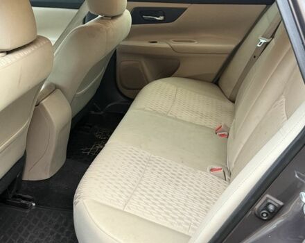 Коричневий Ніссан Альмера, об'ємом двигуна 2.5 л та пробігом 178 тис. км за 7990 $, фото 6 на Automoto.ua