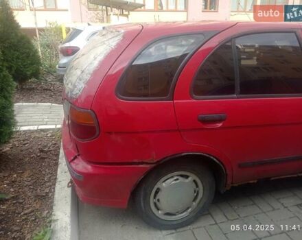 Красный Ниссан Альмера, объемом двигателя 1.39 л и пробегом 332 тыс. км за 1300 $, фото 10 на Automoto.ua