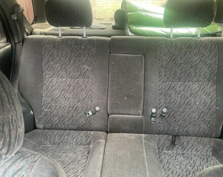 Красный Ниссан Альмера, объемом двигателя 1.6 л и пробегом 30 тыс. км за 1550 $, фото 4 на Automoto.ua