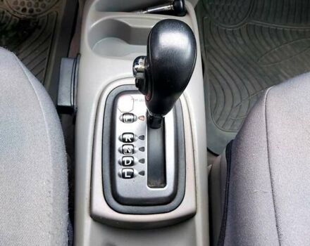 Красный Ниссан Альмера, объемом двигателя 2 л и пробегом 170 тыс. км за 3500 $, фото 6 на Automoto.ua