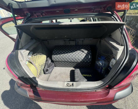 Красный Ниссан Альмера, объемом двигателя 1.77 л и пробегом 246 тыс. км за 2800 $, фото 15 на Automoto.ua