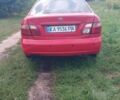 Червоний Ніссан Альмера, об'ємом двигуна 1.8 л та пробігом 328 тис. км за 3000 $, фото 1 на Automoto.ua