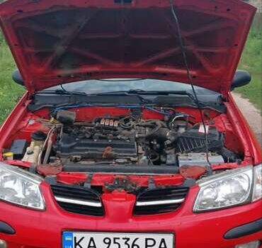 Червоний Ніссан Альмера, об'ємом двигуна 1.8 л та пробігом 328 тис. км за 3000 $, фото 2 на Automoto.ua